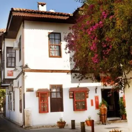 Apartahotel Kaleici Aparts