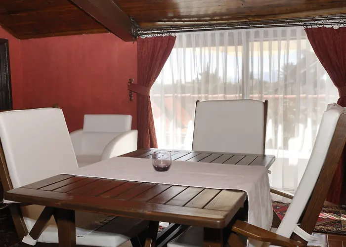 Kaleici Aparts 4* أنطاليا